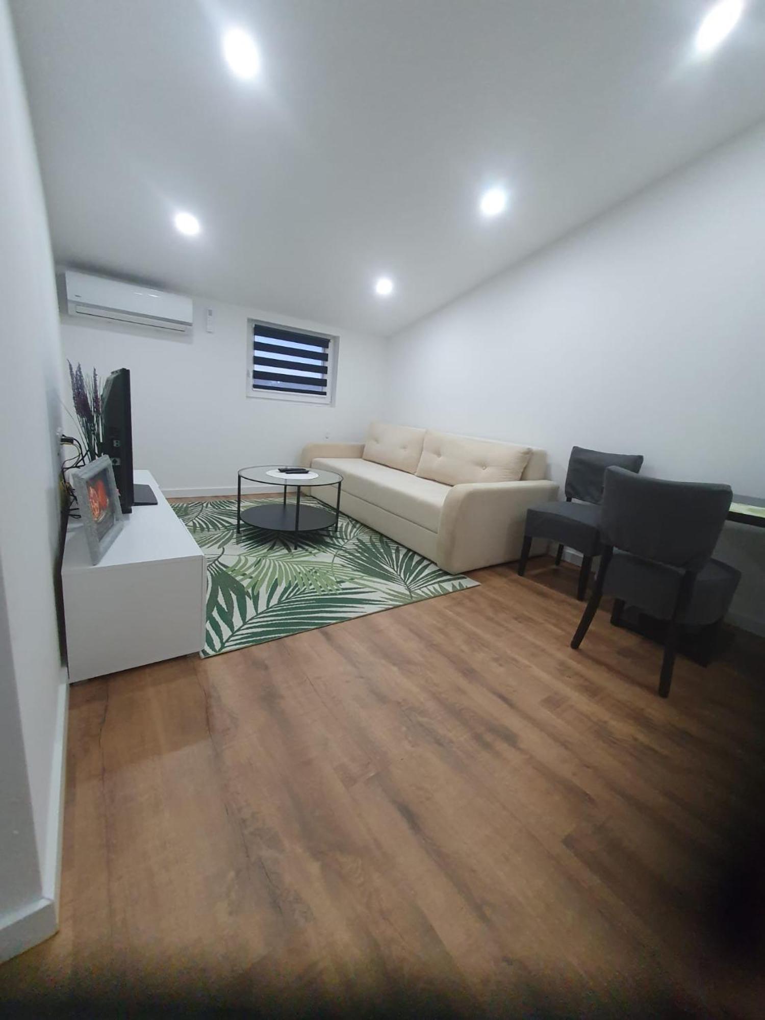 Mb Apartman Capljina Bagian luar foto